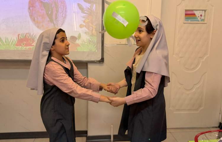 فعالیت زبان