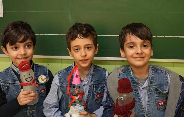 فعالیت علوم کاردستی آدمک یخی 3