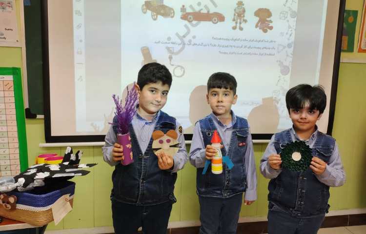 فعالیت علوم کاردستی با وسایل دور ریختنی 6