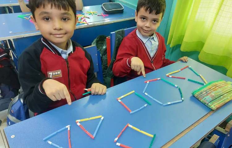 فعالیت عملکردی خلاق ریاضی 4