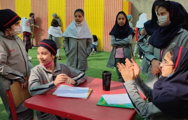 فعالیت غوطه وری دپارتمان زبان انگلیسی 1