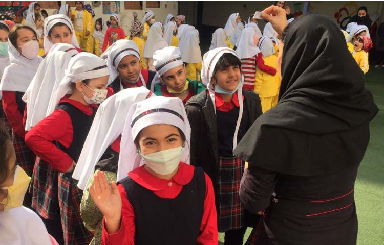 فعالیت غوطه وری دپارتمان زبان انگلیسی 12