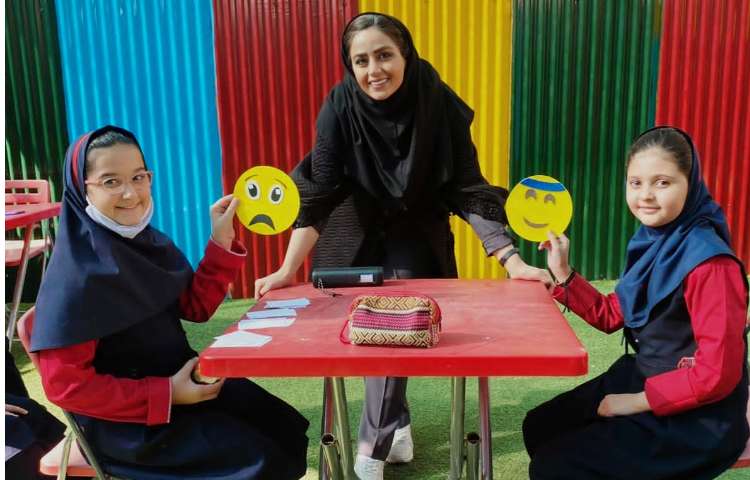 فعالیت غوطه وری دپارتمان زبان انگلیسی 2