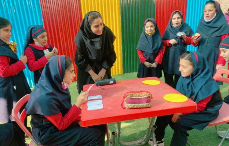 فعالیت غوطه وری دپارتمان زبان انگلیسی 4