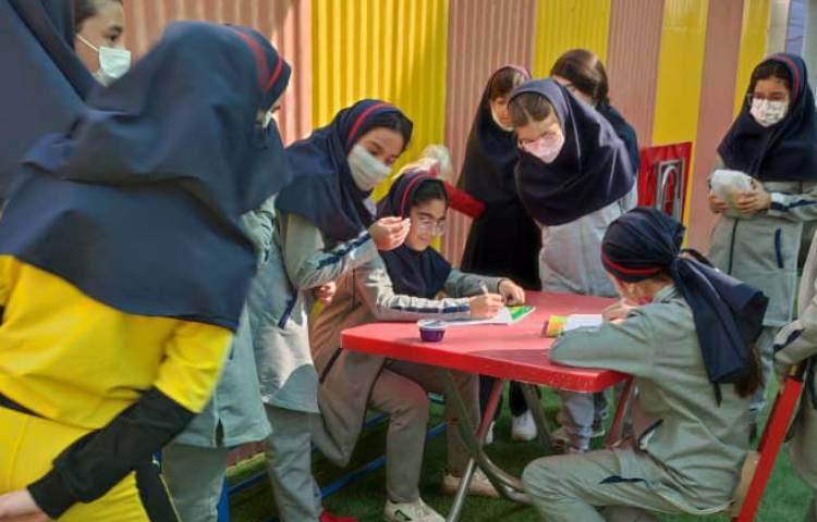 فعالیت غوطه وری دپارتمان زبان انگلیسی 6