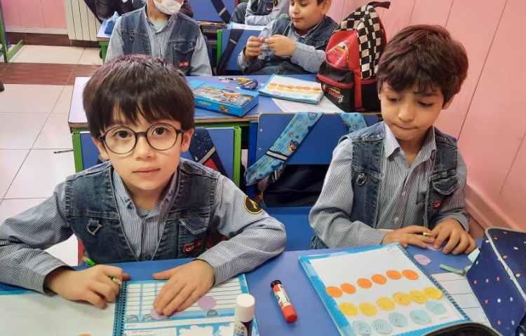 فعالیت فارسی: املای خلاق