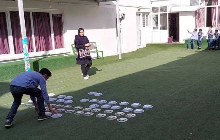 فعالیت فارسی به روش گیمیفیکیشن ( کلاس بدون دیوار )