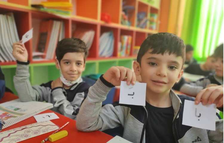 فعالیت فارسی: تمرین ترکیب ها با کارت