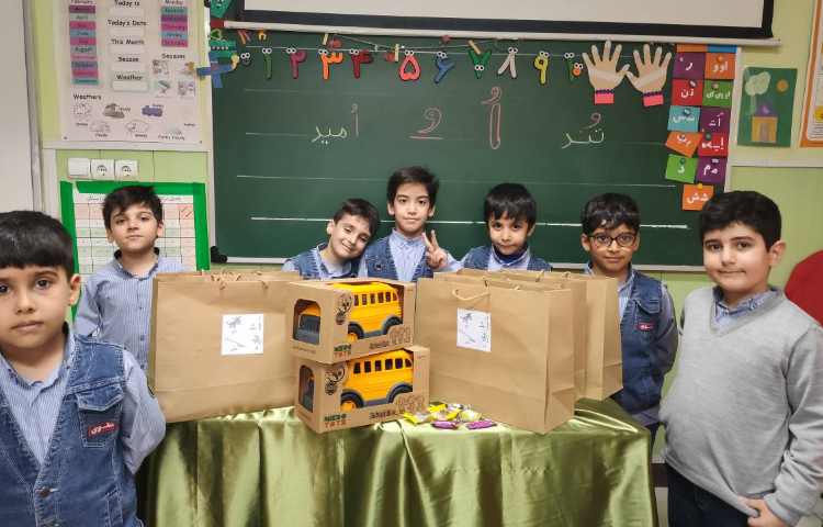 فعالیت فارسی: جشن نشانه ی اُ 6