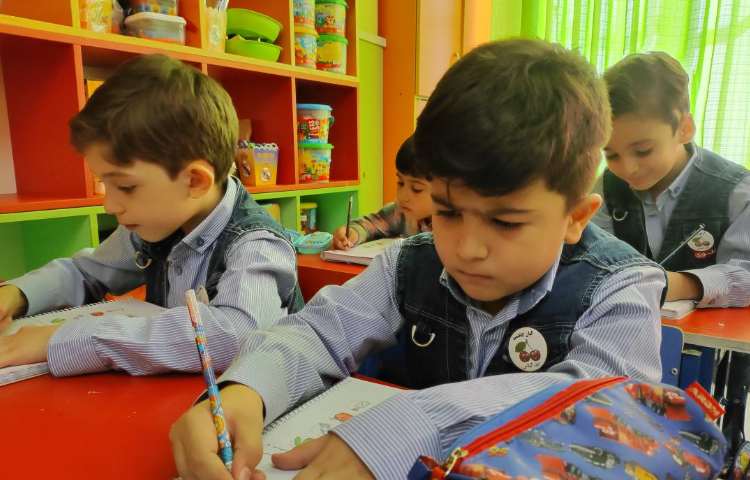 فعالیت فارسی و ریاضی 1