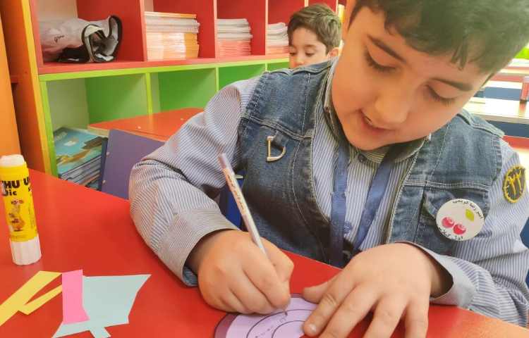 فعالیت فارسی: کاردستی حلزون (تثبیت ح) 9