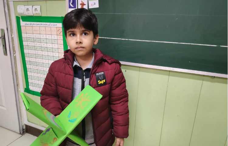 فعالیت قرآن کاردستی رحل قرآن 2