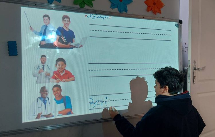 فعالیتِ مربوط به تمرین جمله سازی 1