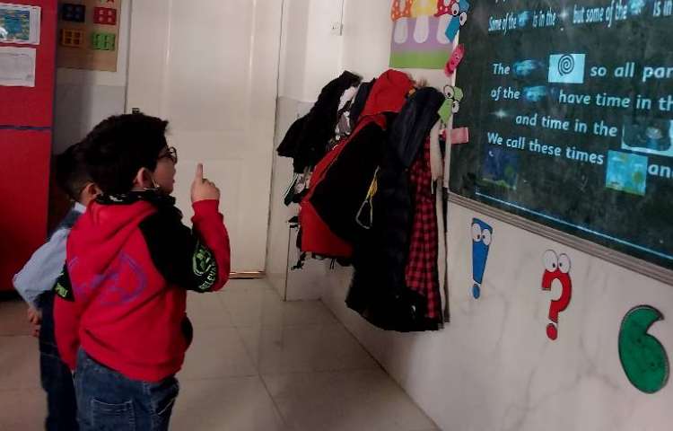 فعالیتِ مربوط به تمرین مبحث day و night-زنگ Science 1