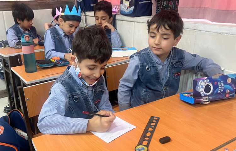 فعالیت مربوط به داستان نویسی