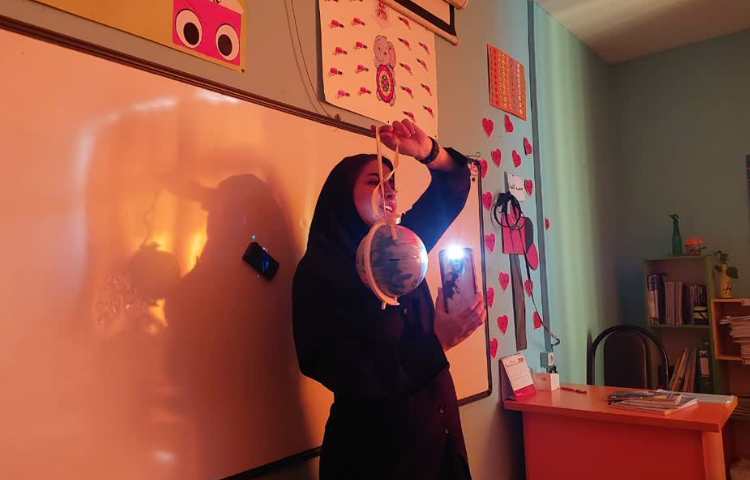 فعالیت مربوط به درس علوم گردش زمین 3