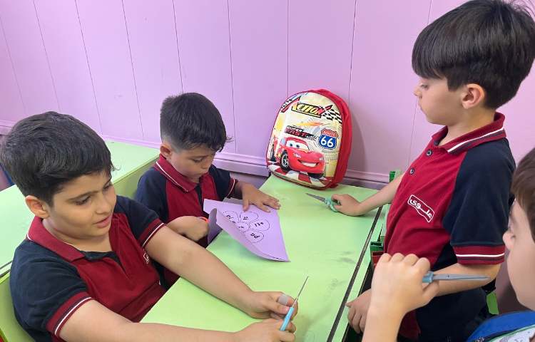 فعالیت مربوط به کاردستی فونیکس 10