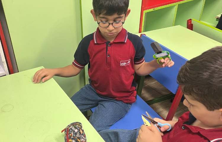 فعالیت مربوط به کاردستی فونیکس 8