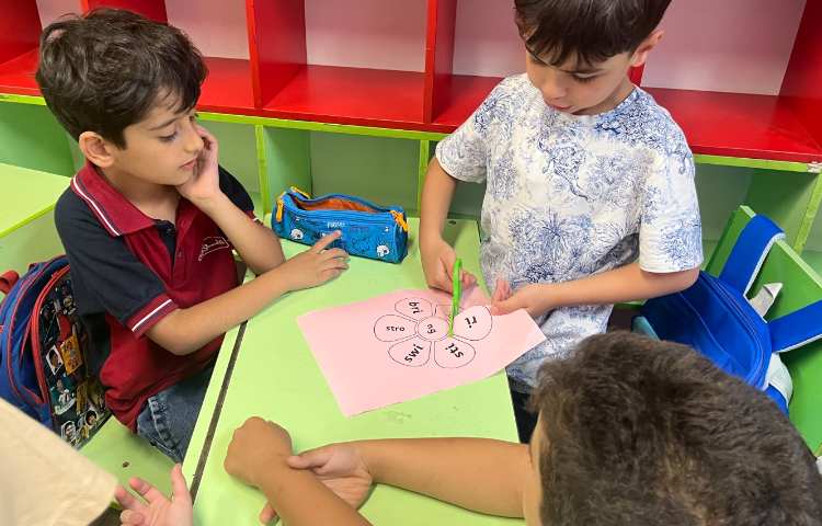 فعالیت مربوط به کاردستی فونیکس 9