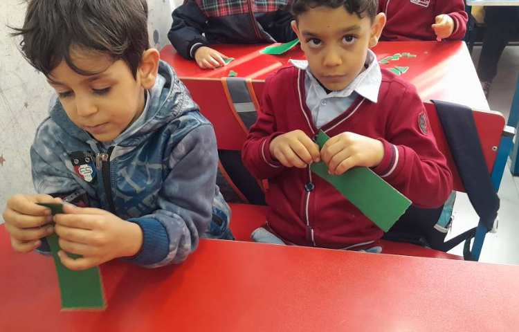 فعالیت مناسبتی روز دانش آموز 5