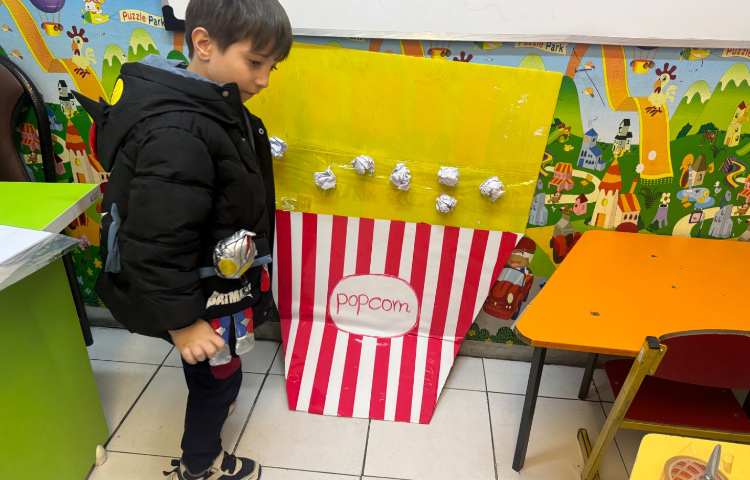 فعالیت مناسبتی: روز پفیلا 6