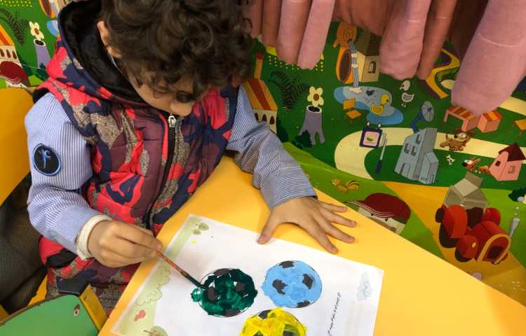 فعالیت مناسبتی :شناخت رنگ سبز و ترکیب آن 2