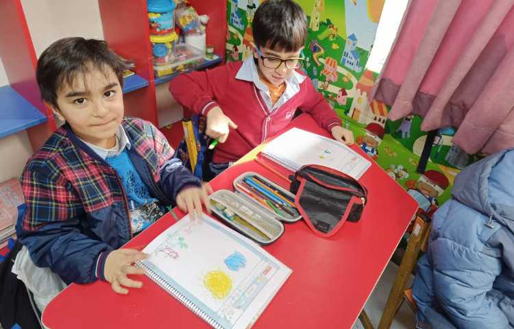 فعالیت مناسبتی (نقاشی روز درختکاری) 2