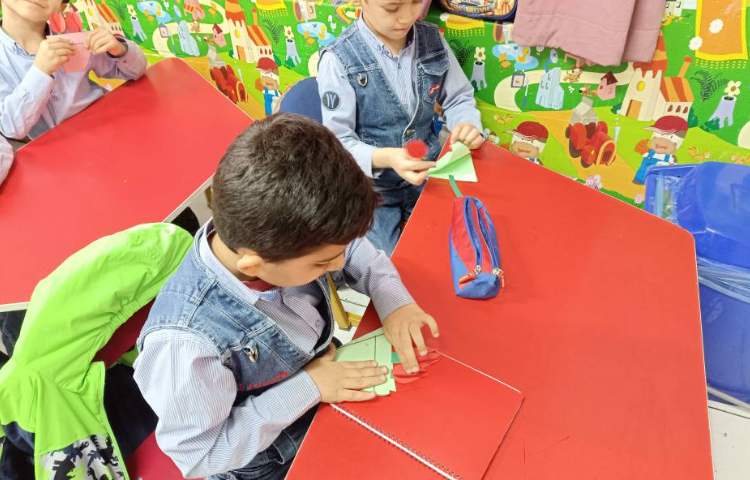 فعالیت مناسبتی ،کاردستی روز مادر 3