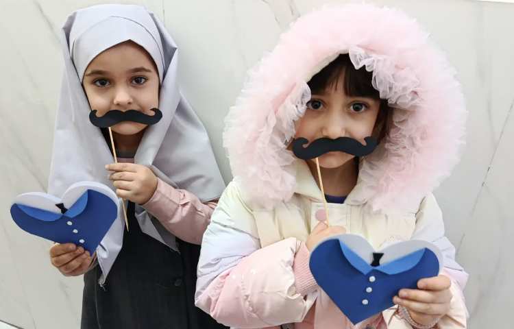 فعالیت مناسبتی 11