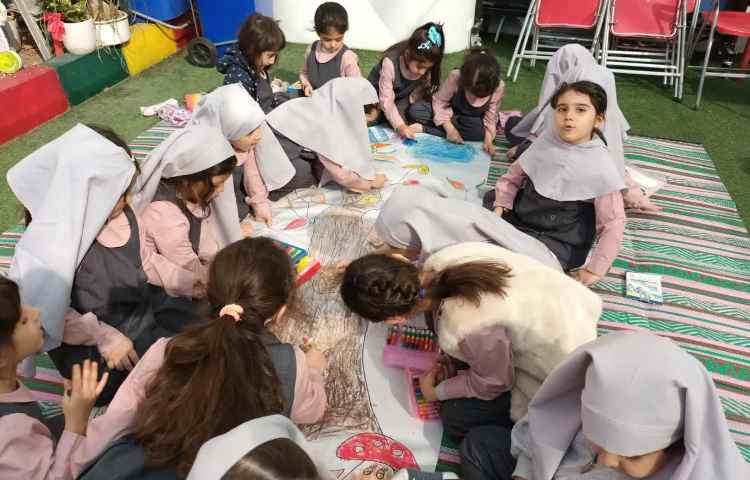 فعالیت مناسبتی 8