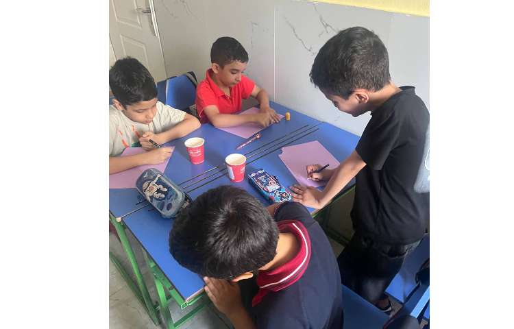 فعالیت cut and count نوشتن حروف انگلیسی و جملات کوتاه 3