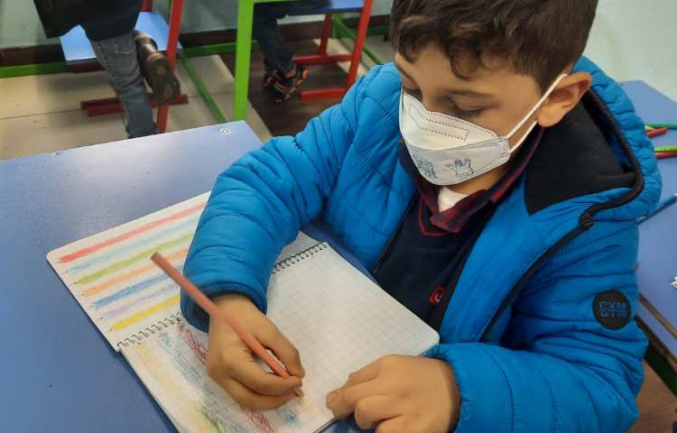 فعالیت های آموزشی نوشتاری و خوانداری