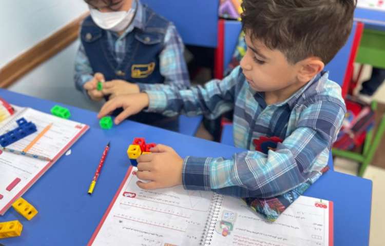 فعالیت های آموزشی پایه دوم دبستان 14