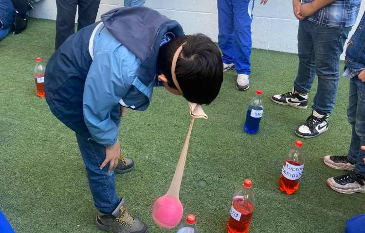 فعالیت های جذاب زنگ های تفریح زبانی دبستان علوی 2