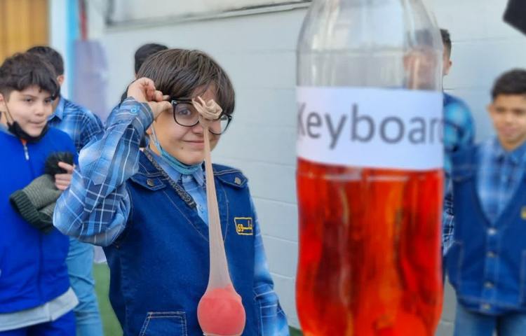 فعالیت های جذاب زنگ های تفریح زبانی دبستان علوی