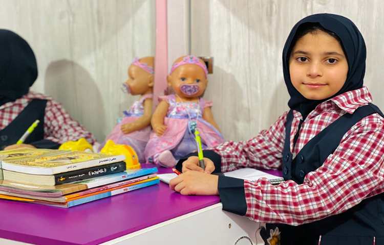 فعالیت‌های درسی دانش آموزان در منزل 4