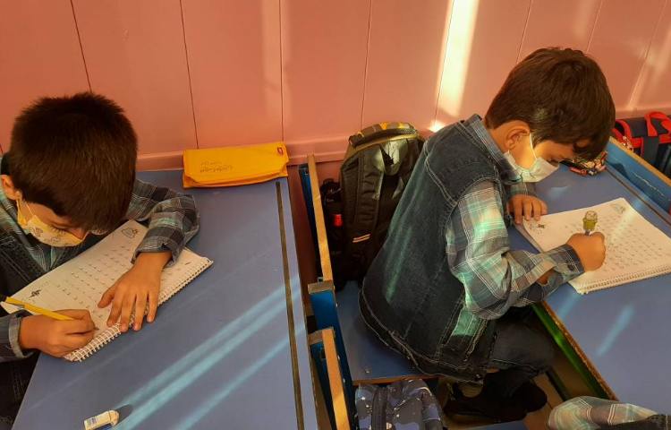 :فعالیت های درسی 20 مهر، کلاس سیب 8