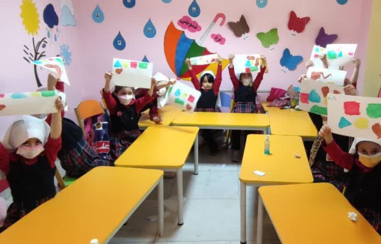 فعالیت‌های دست ورزی و یادگیری حروف 2