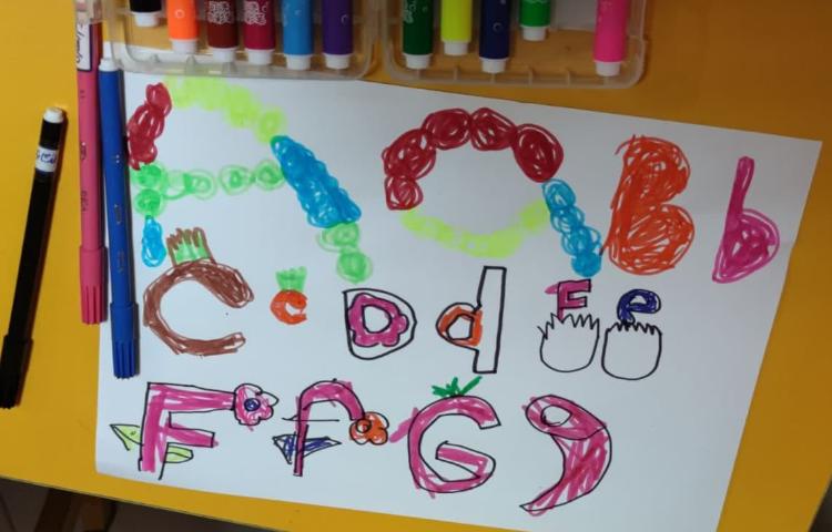 فعالیت‌های دست ورزی و یادگیری حروف 5