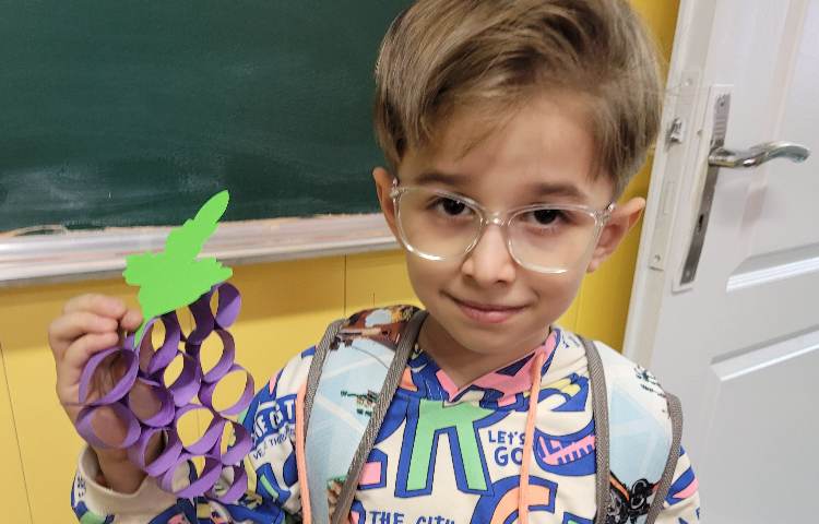 :فعالیت های روز اول مدرسه، کلاس انگور 12