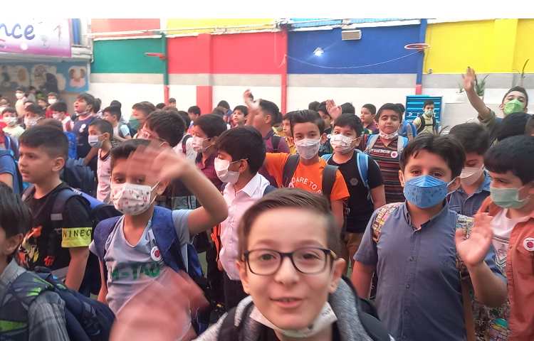 :فعالیت های روز اول مدرسه، کلاس زمین و مریخ 2