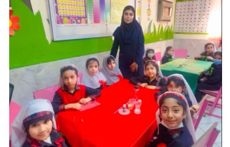 فعالیت های هفته ملی علوم پایه اول دبستان پرتوعلوی