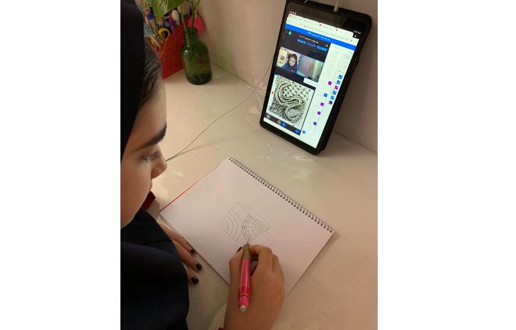 فعالیت های گروه 4 نیکی داوری _ هانا سرایی _نازآفرین محمدی _میشا حسنی _آوا افضلی فر