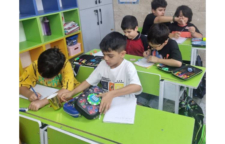فعالیت هدفمند جمله‌سازی 3