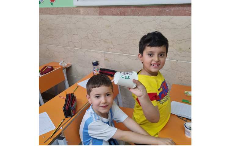 فعالیت هدفمند خواندن حروف و کلمات 7