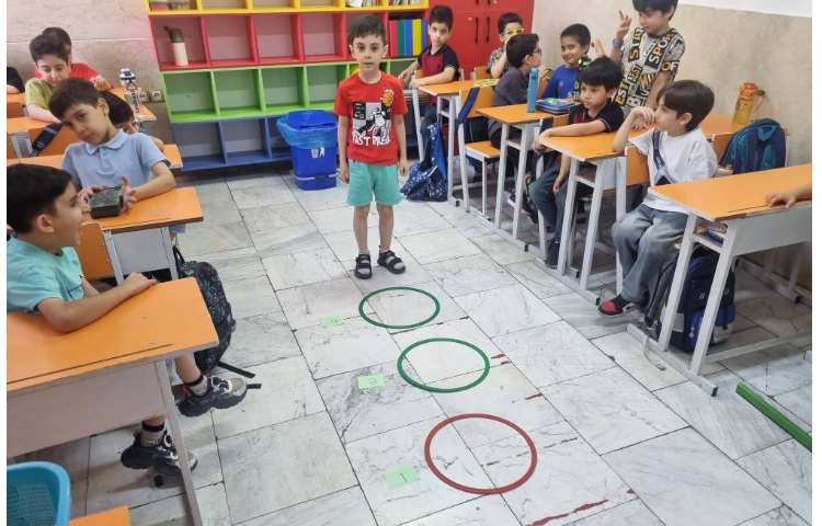 فعالیت هدفمند مرور حروف و لغات s, a و t. 3