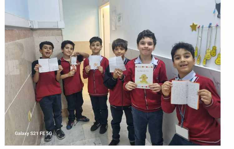 فعالیت هفته ی کتاب و کتاب‌خوانی 1