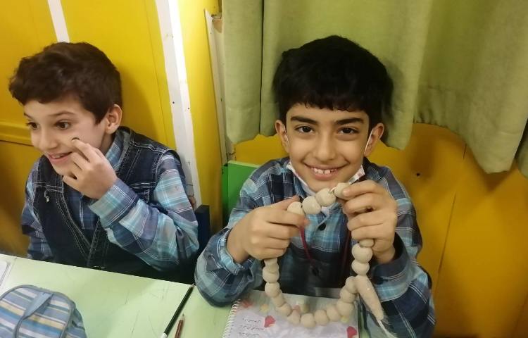 :فعالیت هنری، ساخت تسبیح 2