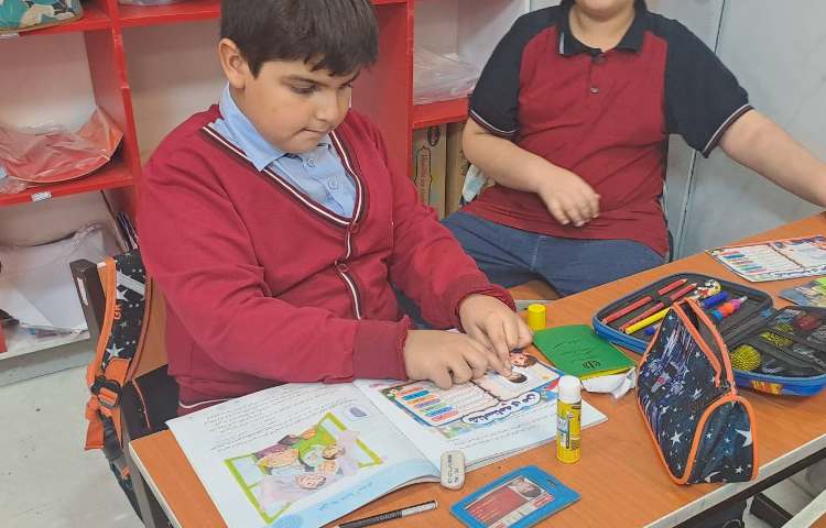 فعالیت و دست ورزی 2