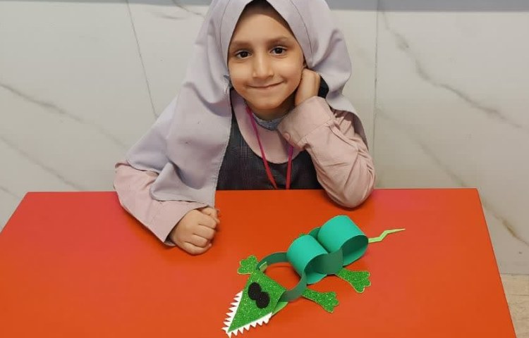 فعالیت و کاردستی 12